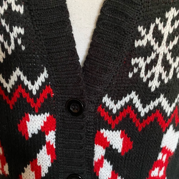 Original Goods For Girls and Perfect Life Holiday Festive Button Cardigan- Sz-XL - Picture 2 of 16